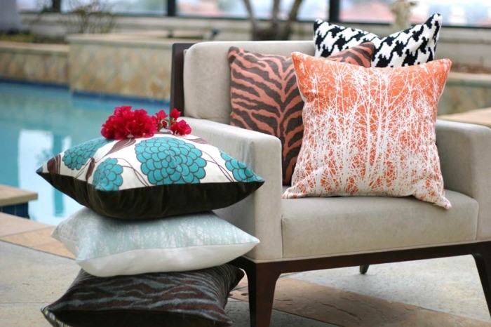 Декоративные подушки для кресла