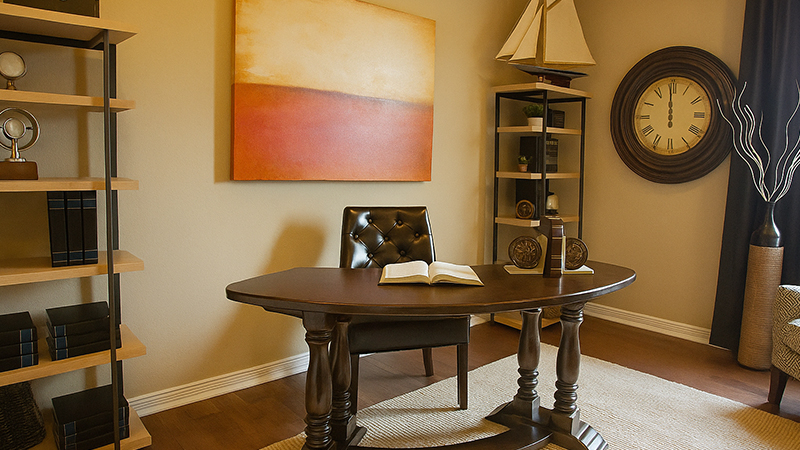 Рабочее место в гостиной