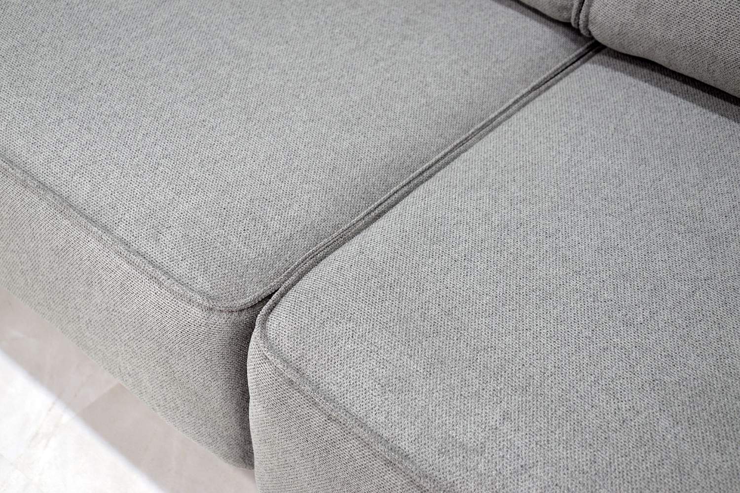 Прямой диван Тельда серый велюр