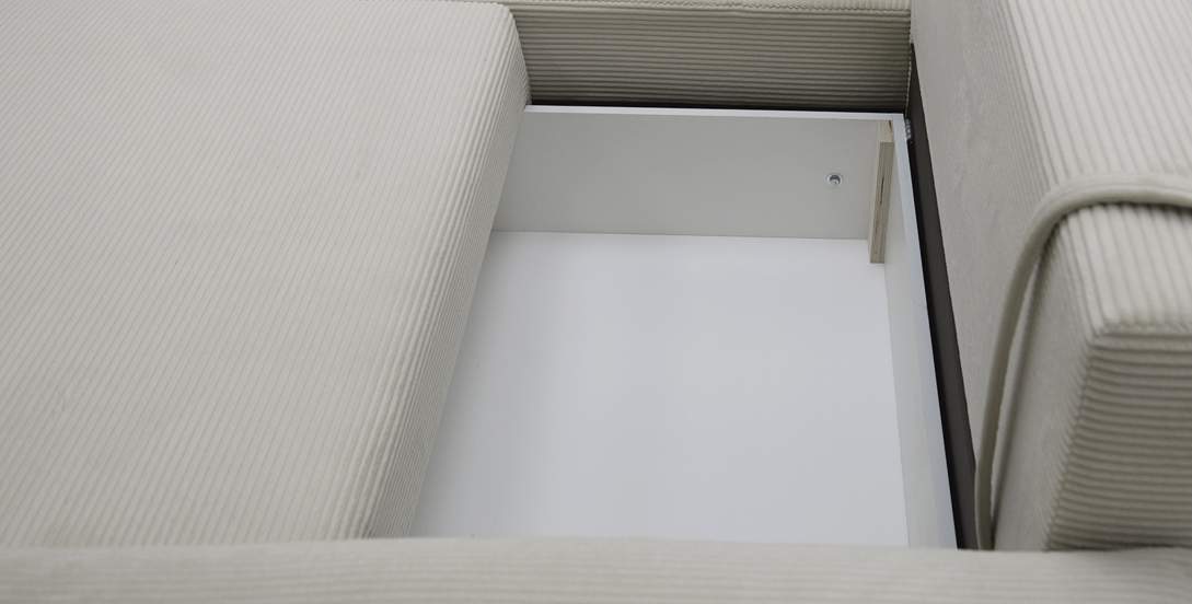 Угловой диван левый Тайлин Молочный кремовый велюр