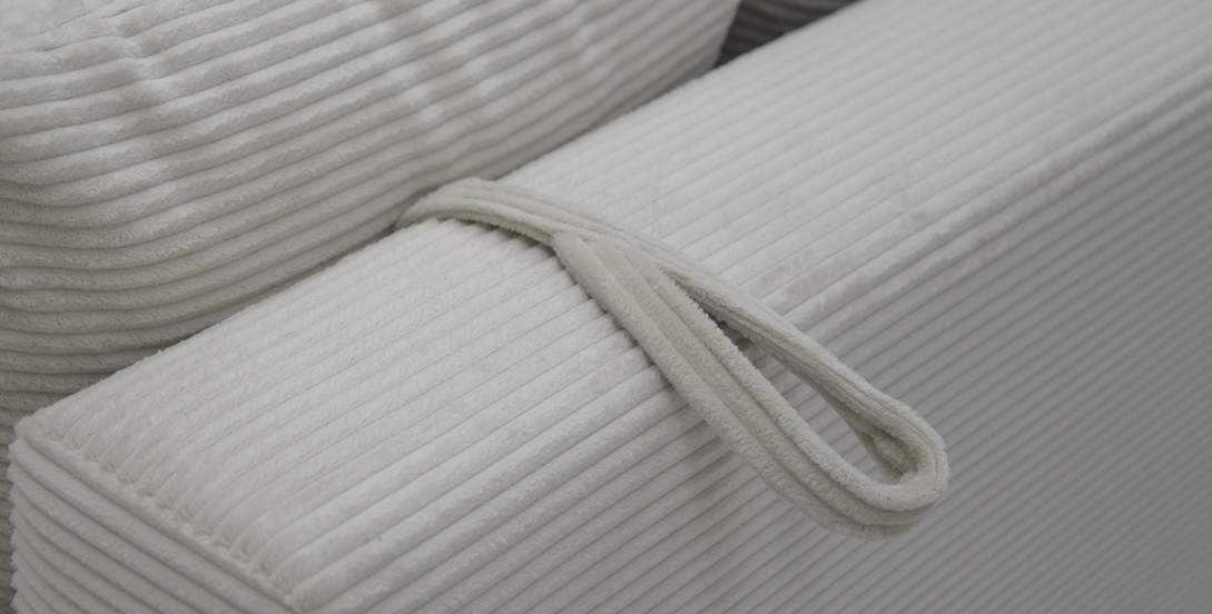 Прямой диван Тайлин Молочный кремовый велюр