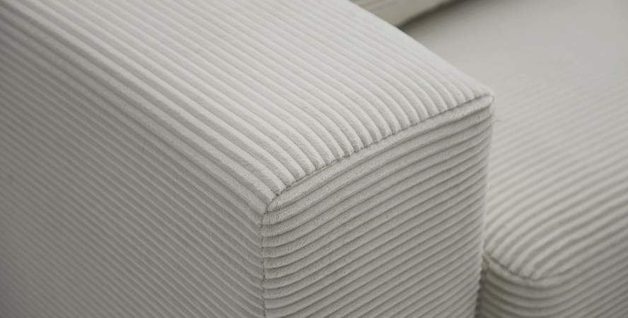 Прямой диван Рица Молочный кремовый велюр 