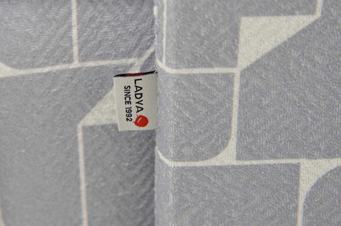 Прямой мини диван Бохо светло-серый жаккард