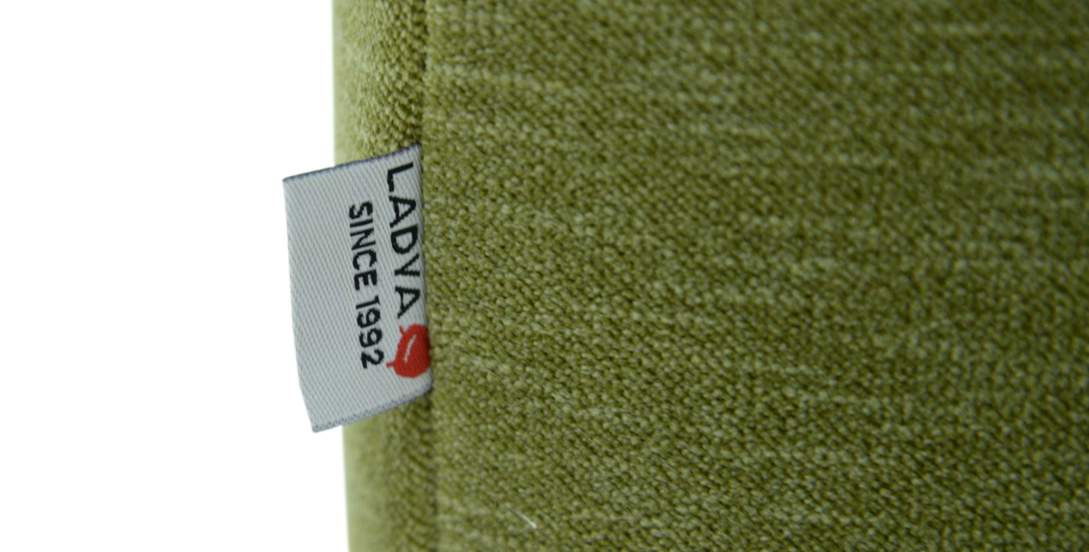 Прямой диван Эмма Травяной зеленый велюр