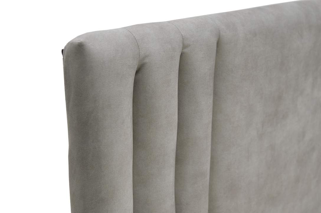 Двуспальная кровать Тренто 180 светло-серый велюр