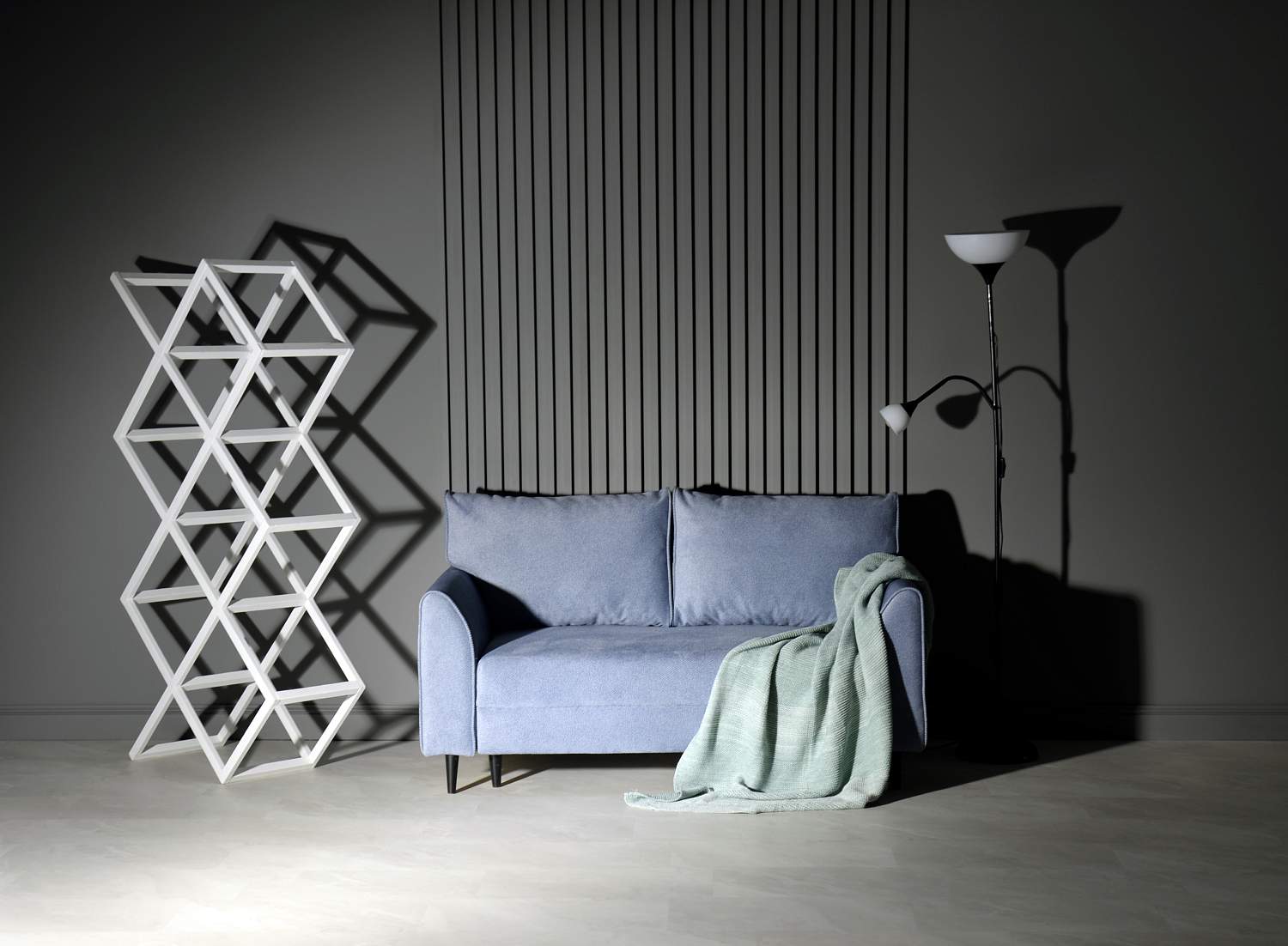 Прямой мини диван Касита 120 голубой велюр