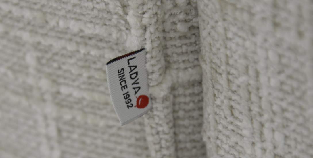 Угловой диван Матье бежевый шенилл Уцененный