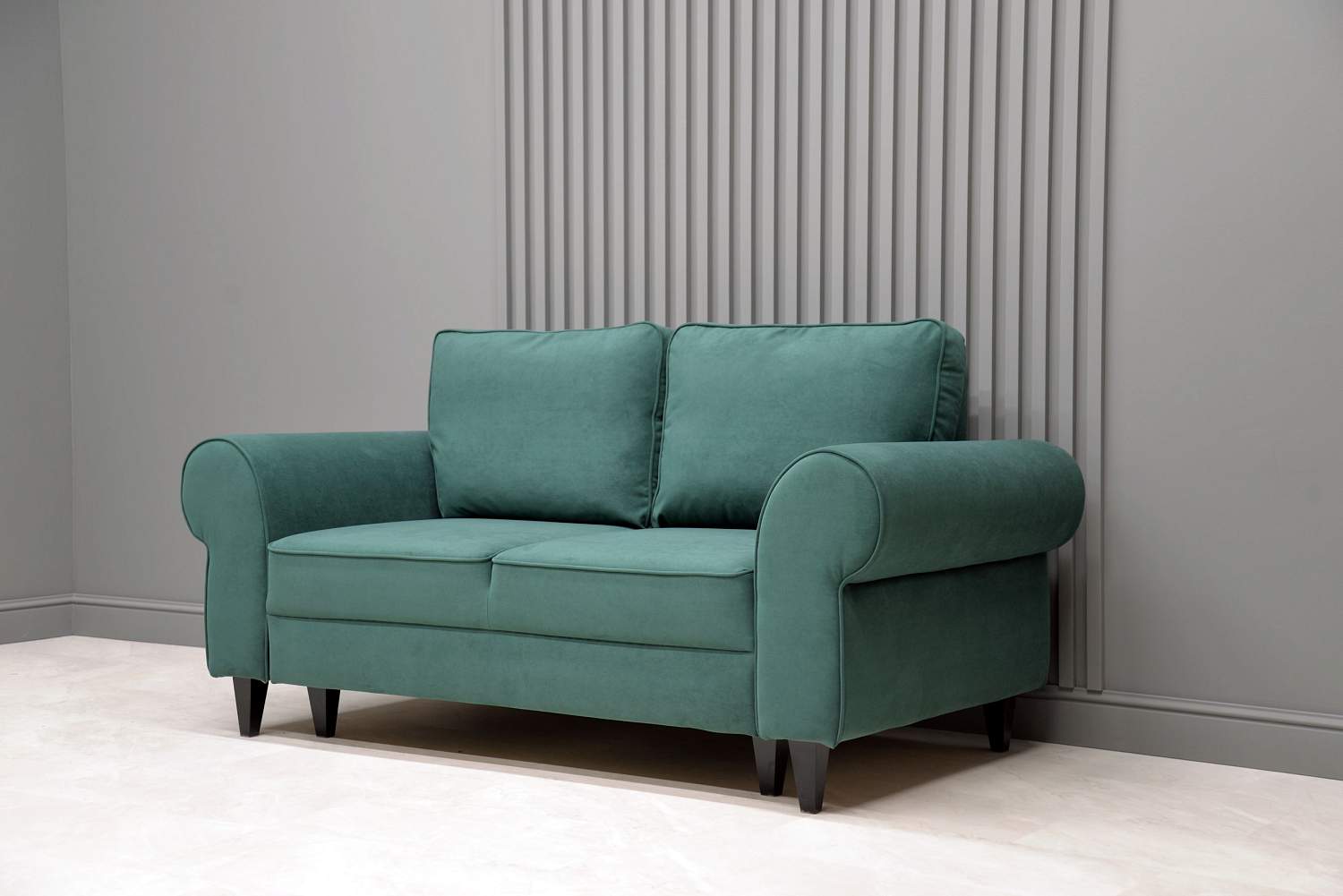 Прямой мини диван Гизела 140 изумрудный велюр