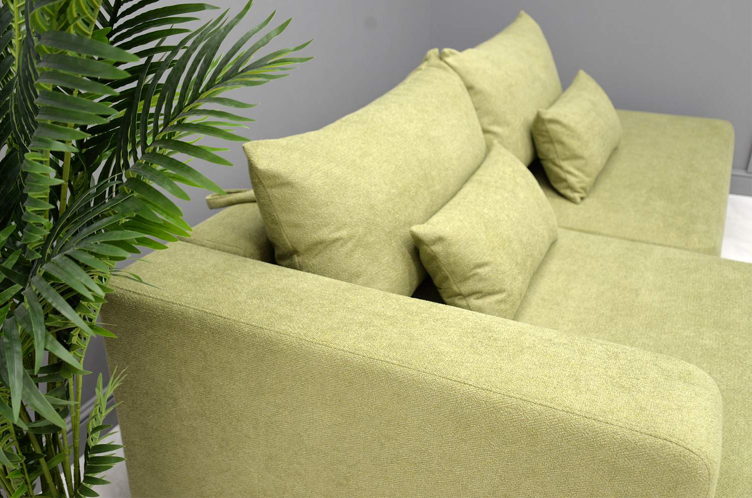 Угловой диван Брэм