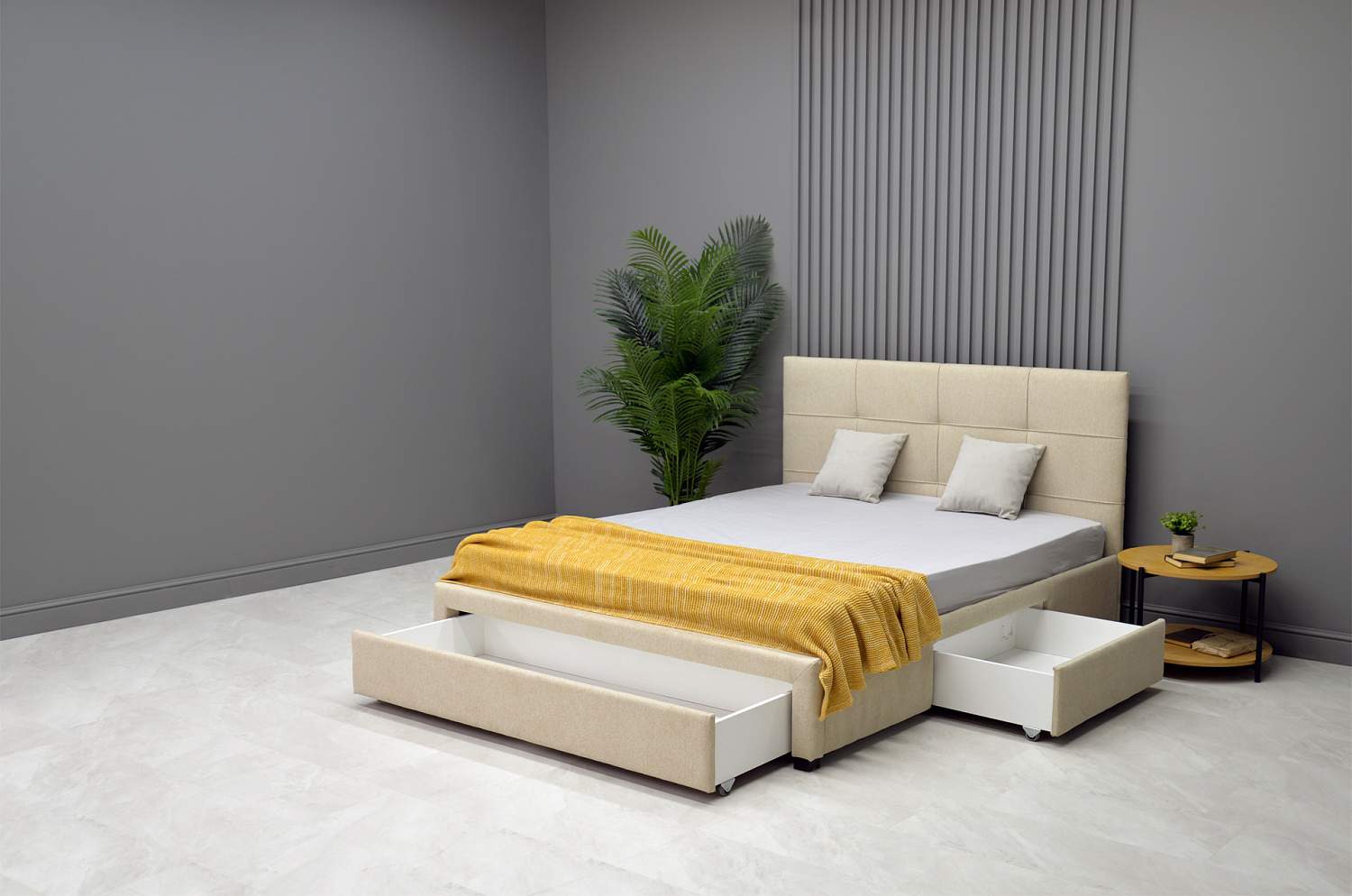 Двуспальная кровать Борба 180 кремовый шенилл