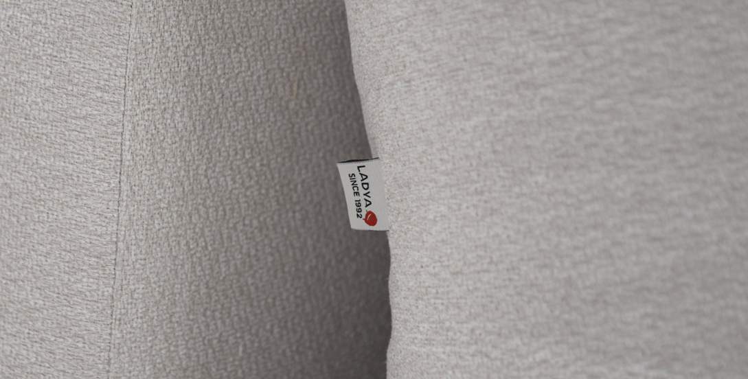 Прямой диван Морма Светло-бежевый велюр