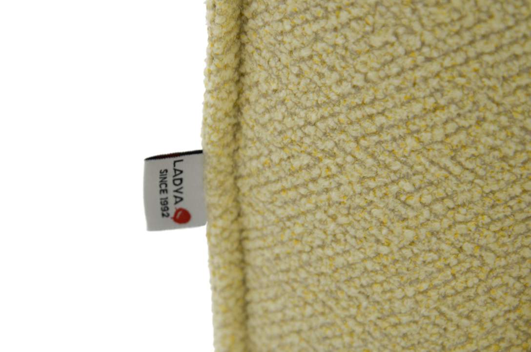 Прямой диван Тельда лимонный велюр