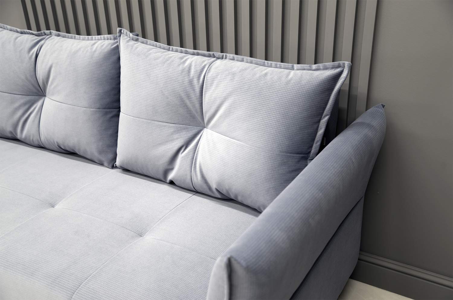 Прямой мини диван Лома 140 серо-синий велюр