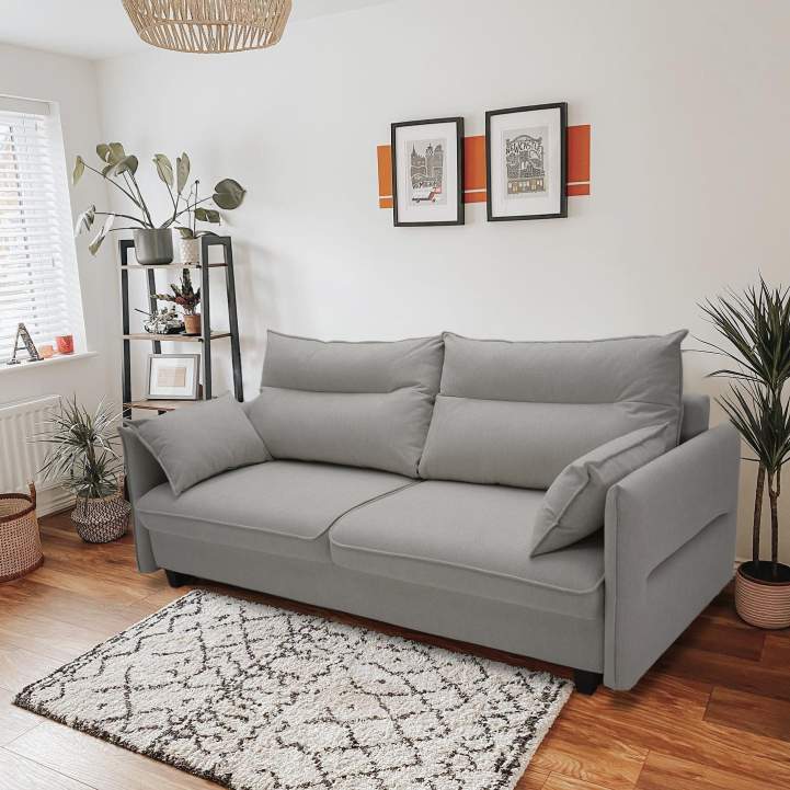 Прямой диван Палермо бежевый велюр