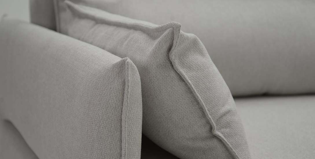 Прямой диван Палермо бежевый велюр