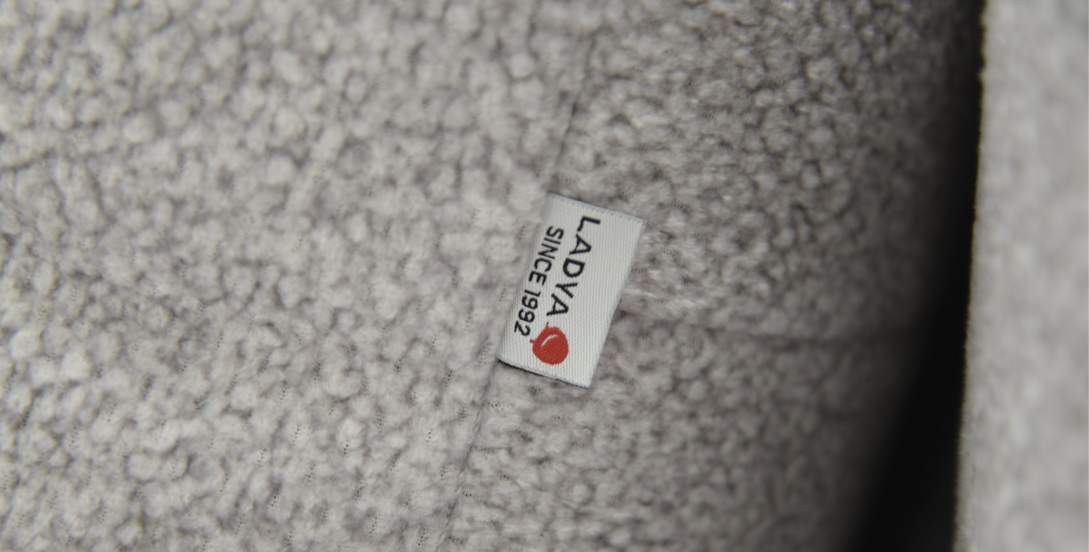 Прямой диван Морма