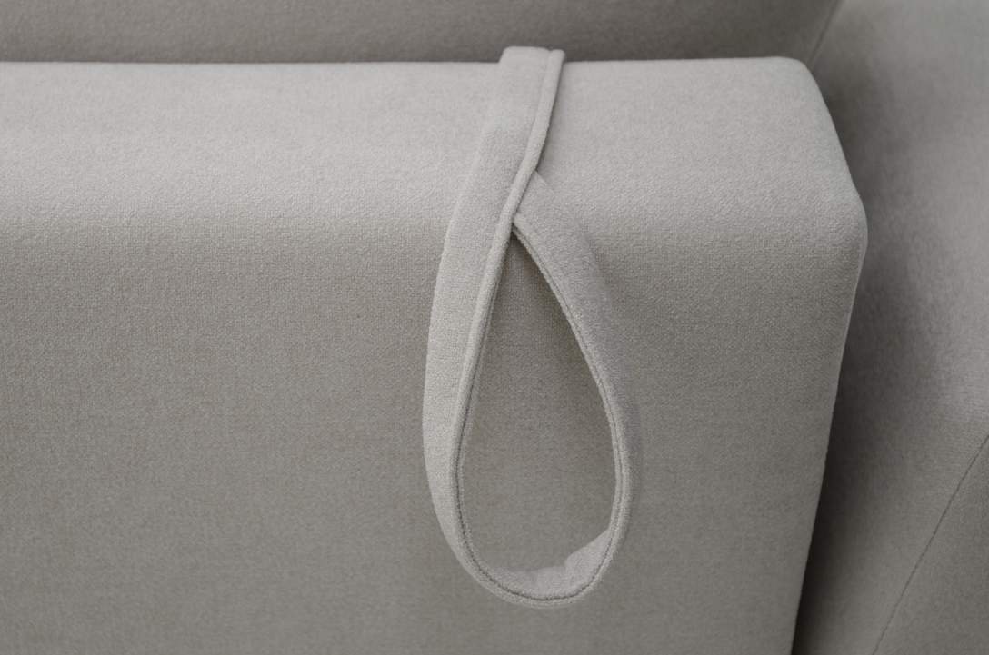 Прямой диван Энгри бежевый букле