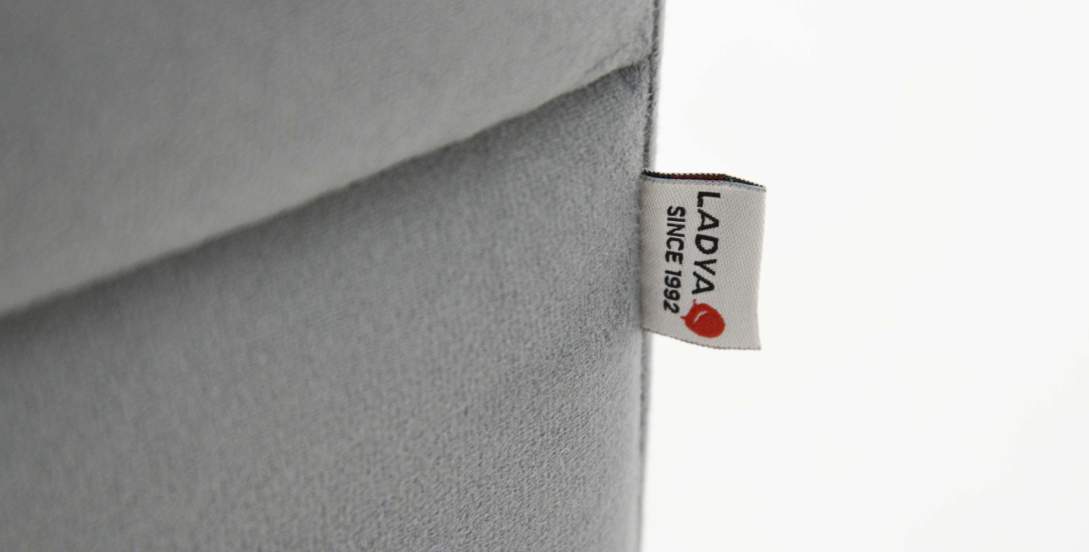 Прямой диван Виконт графитовый велюр Уцененный