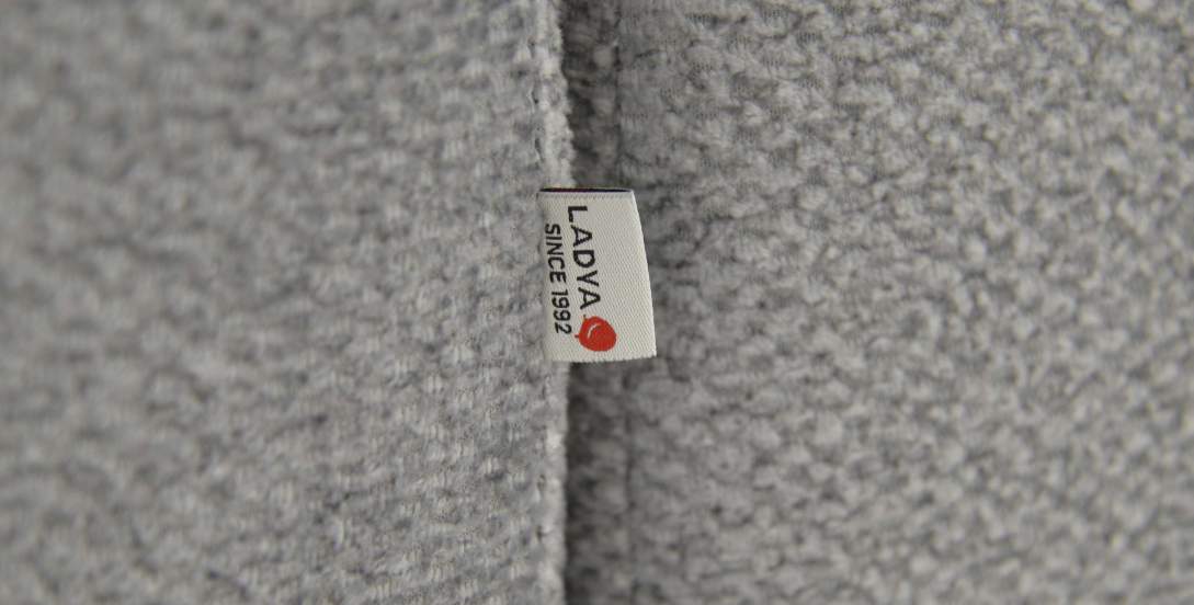 Прямой диван Вебер Жемчужно-серый велюр