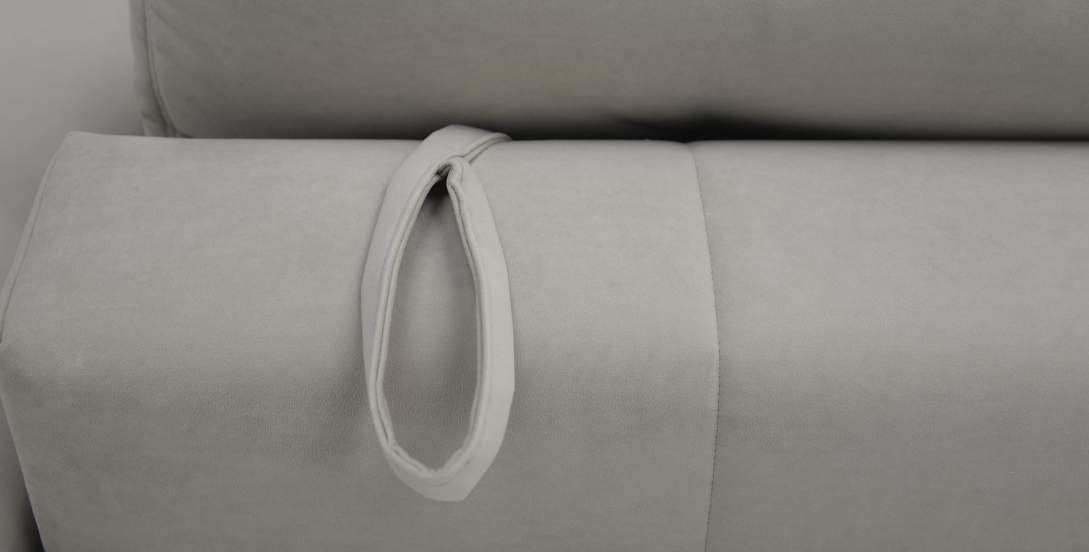 Прямой диван Энтон Светло-бежевый велюр