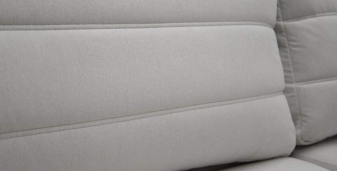 Прямой диван Белес Молочный шенилл 