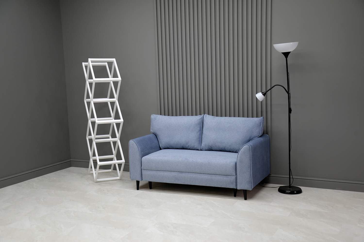 Прямой мини диван Касита 120 голубой велюр