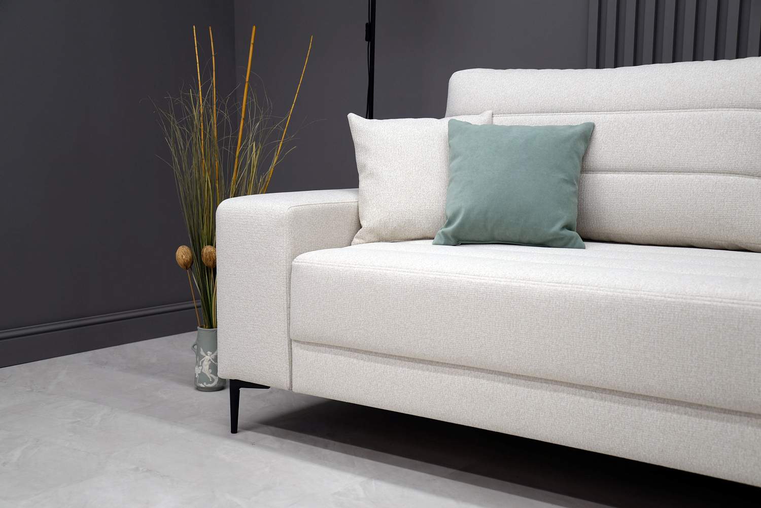 Прямой диван Белес миди молочный шенилл Уцененный