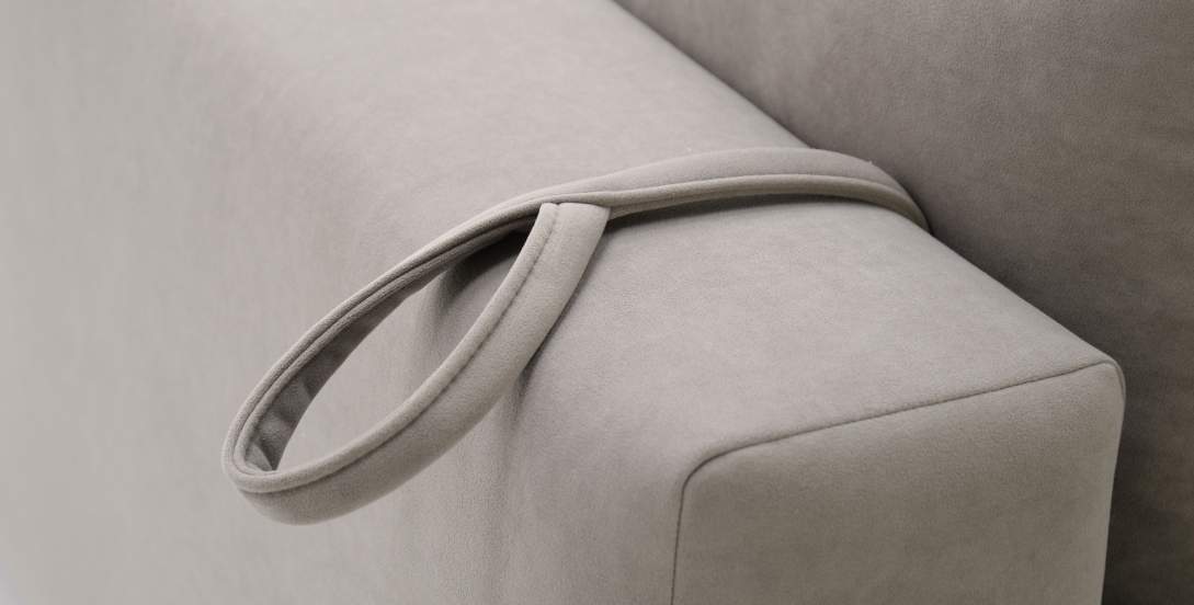 Прямой диван Белес миди коричневый велюр