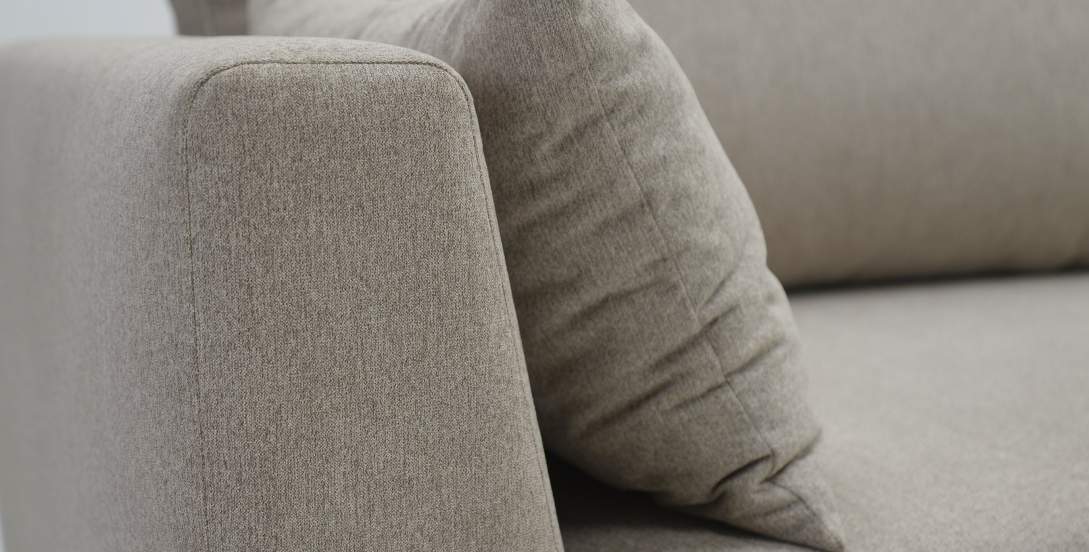 Прямой диван Энгри Бежевый шенилл