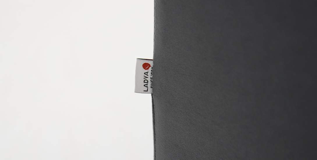 Угловой диван правый Майами Оникс велюр