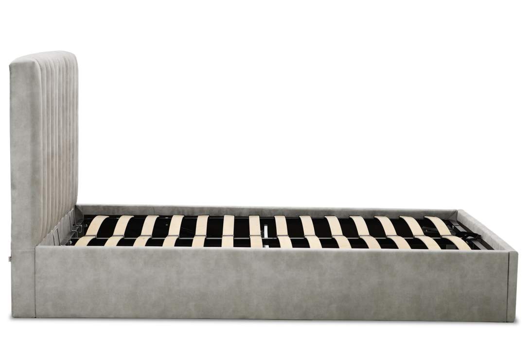 Двуспальная кровать Страйп 160 светло-серый велюр